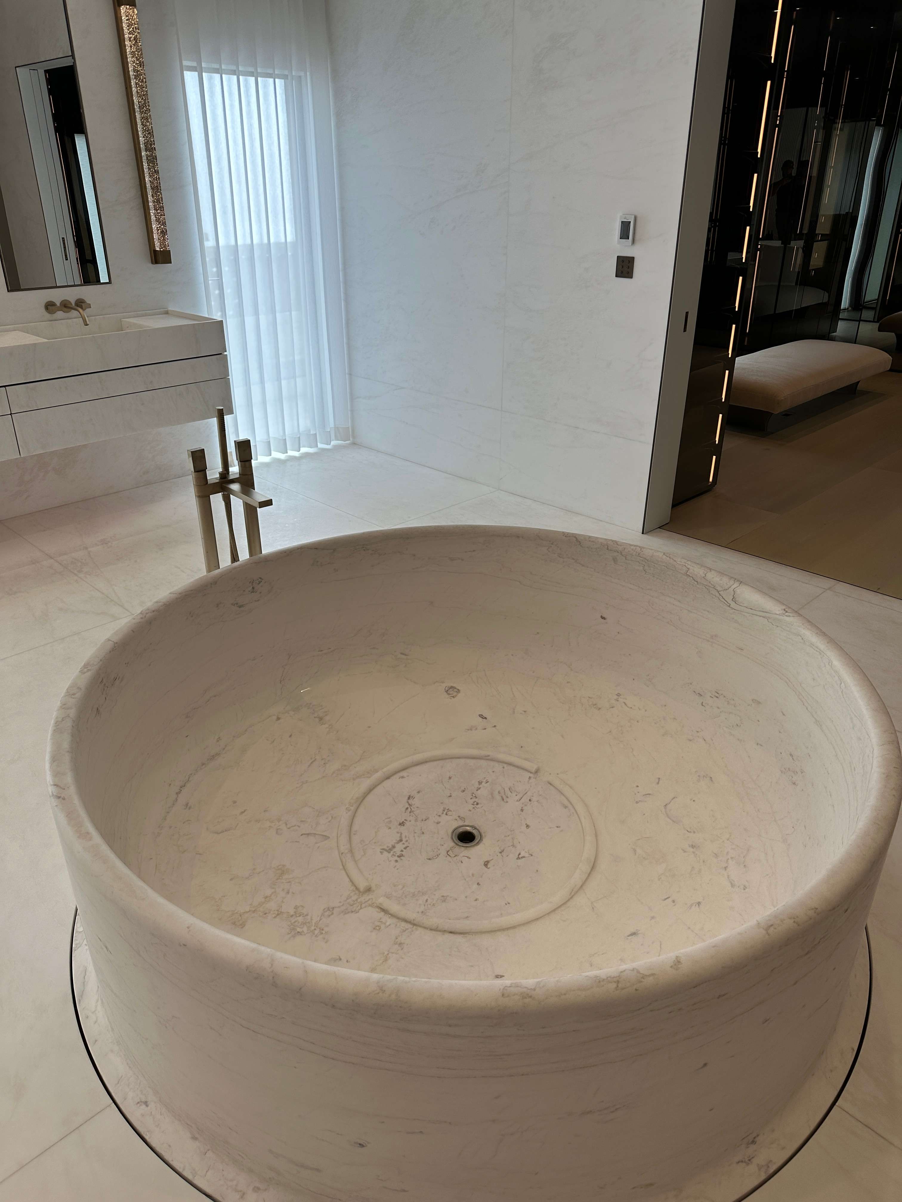 Landmark Enterprise showcase project photo 12